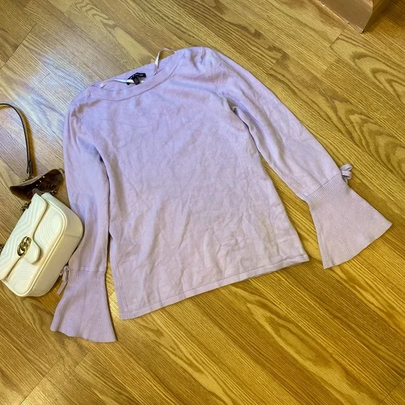 ❌SOLD DONT BUY ❌sweater NWOT size small - Picture 2 of 5